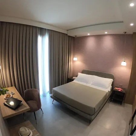 11 Catalani Bed & Breakfast *